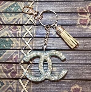 🆕️Chanel Logo Gold Bits Key Holder with Tassel Bunny Starling Custom